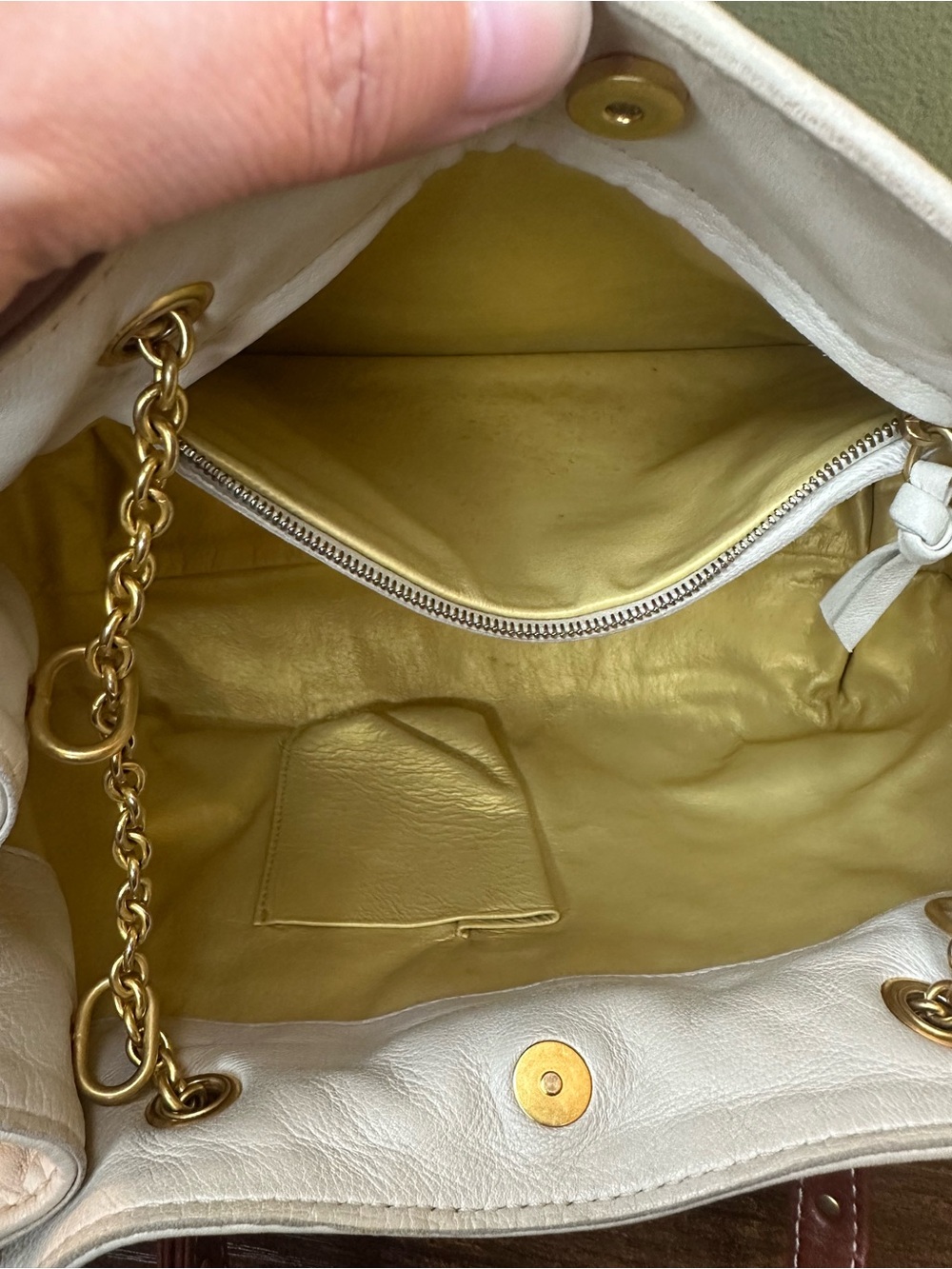 Rare Bottega Veneta Intrecciato Embroidered Leather Handbag | Made in Italy - Picture 10 of 16